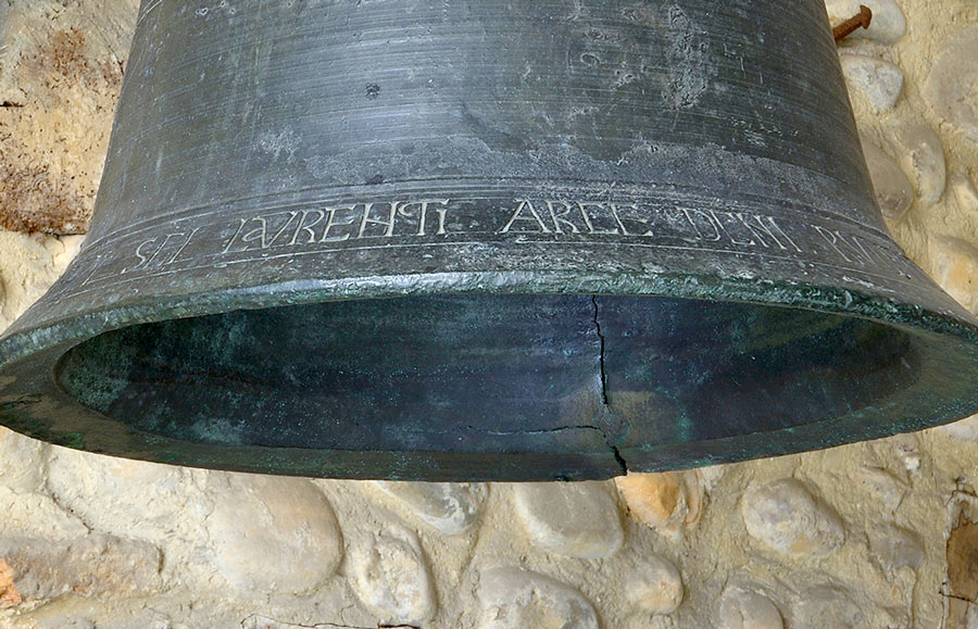 Le cloître - La cloche mozarabe