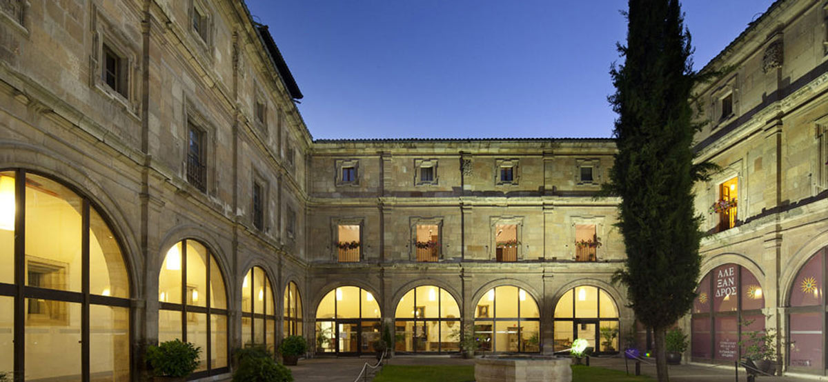 Royal Colegiate of Saint Isidoro Hotel